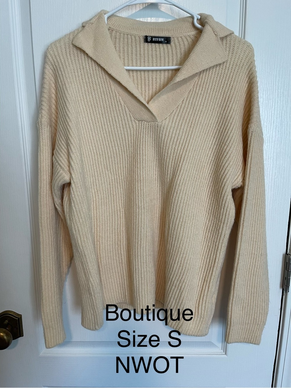 Knit sweater
